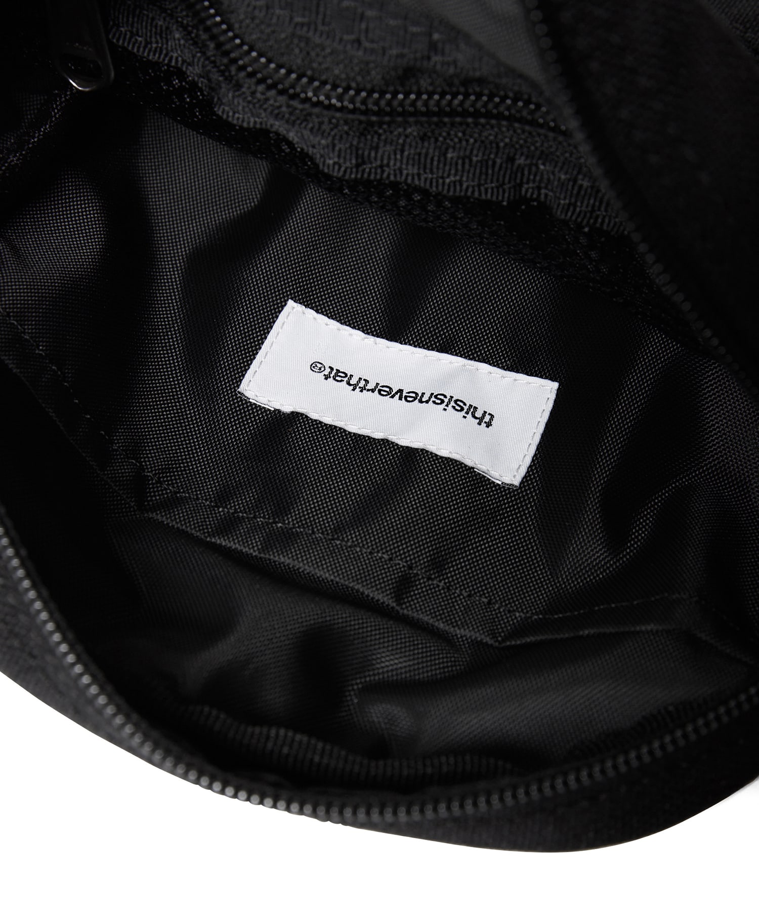 T-Logo Shoulder Bag чёрный
