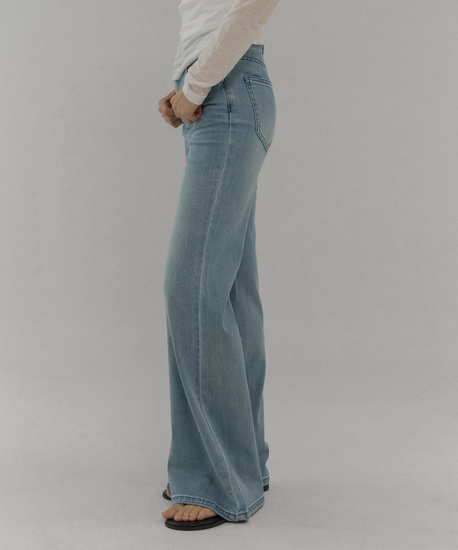 8180 Bootcut Jeans_Blue