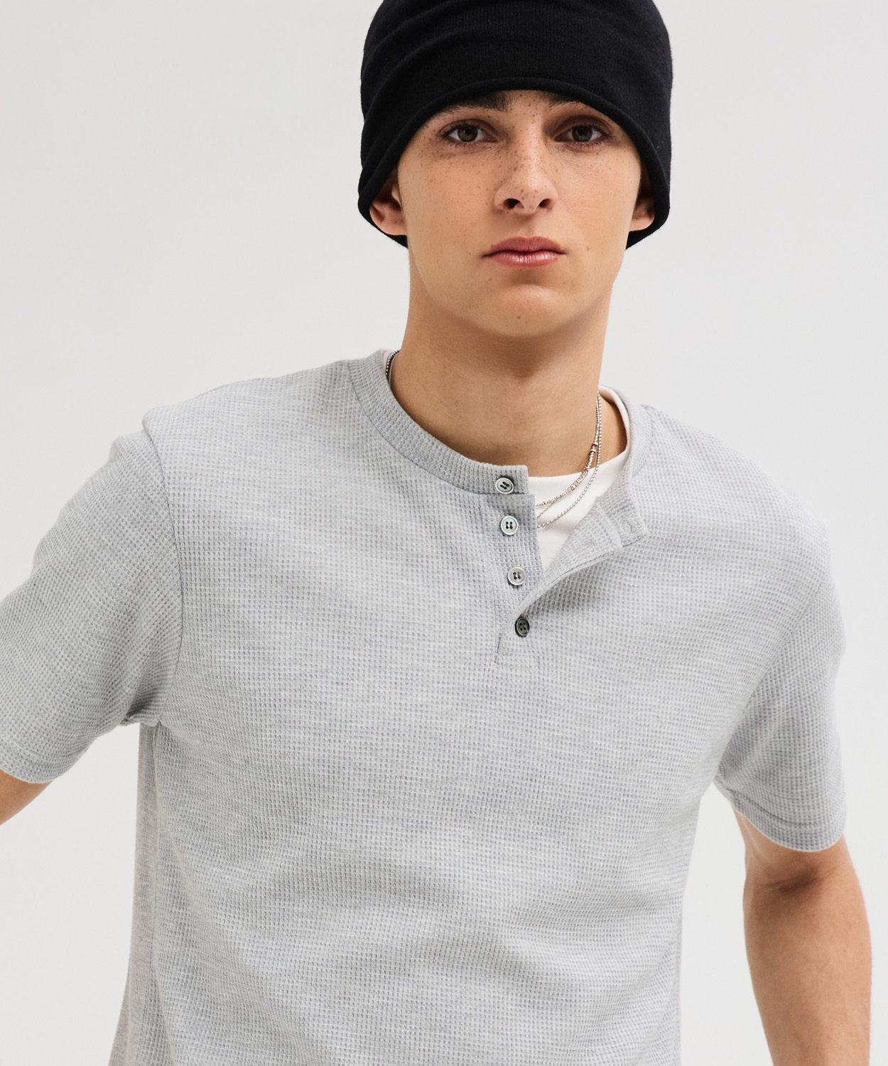 Waffle Henley Neck Semi Crop T-рубашка [серый]