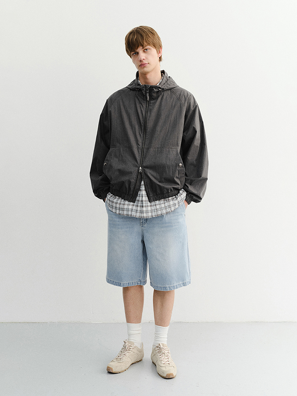 UNISEX SUMMER BREEZE WINDBREAKER BLACK