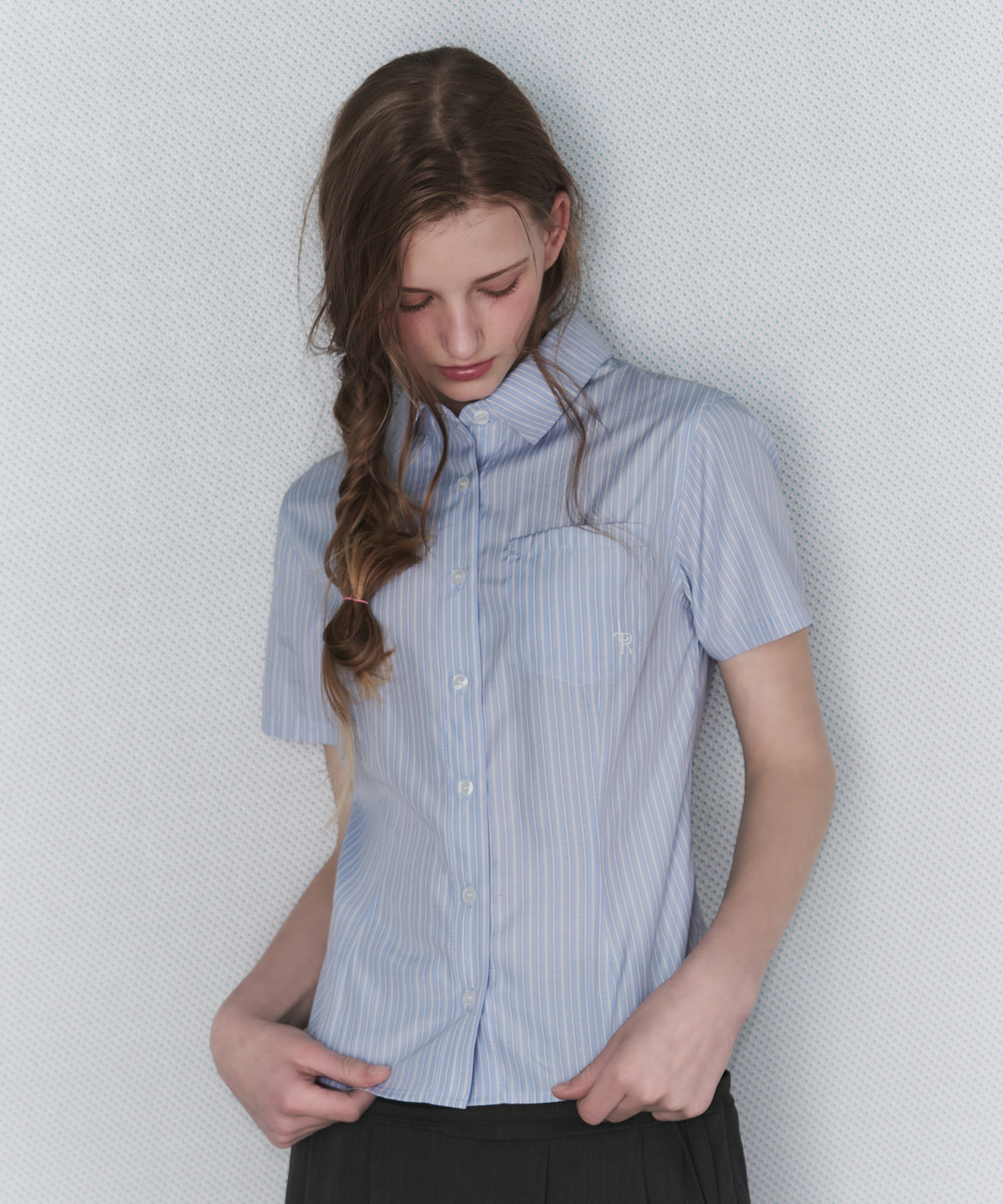 Slim-fit Stripe Half Shirt [BLUE]