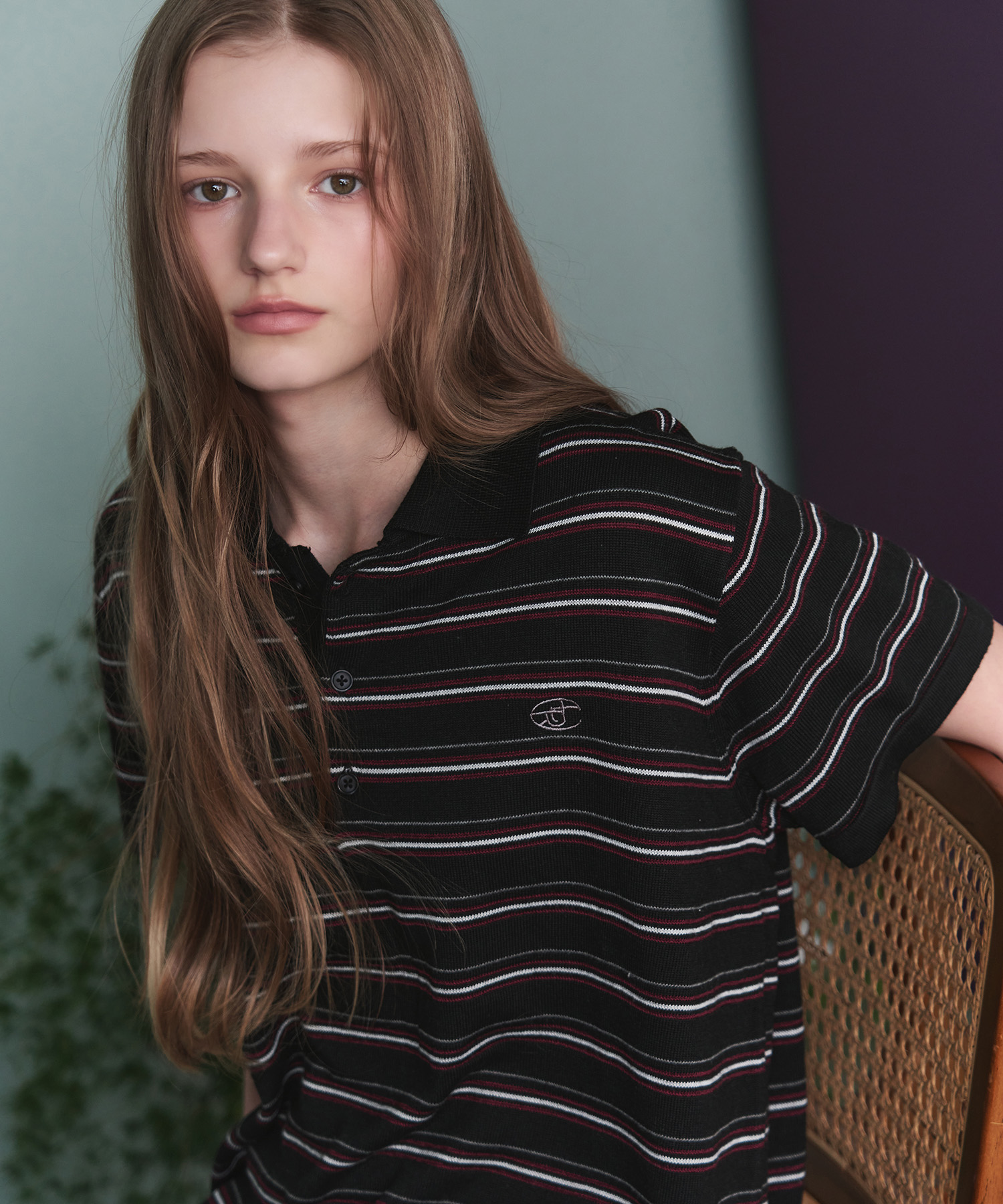 Multi Stripe Collar Knit Top [BLACK]