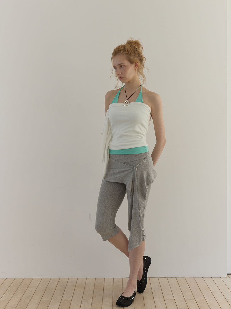 SCARF LAYERED CAPRI PANTS (MELANGE GREY)