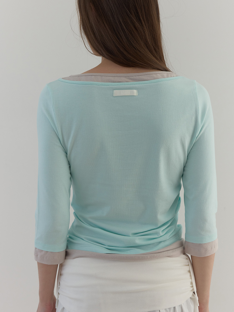 SIDE TUCK LAYERED T (MINT)