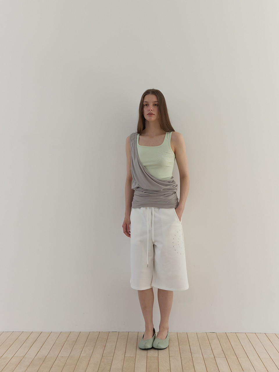 STUD JERSEY BERMUDA PANTS (IVORY)