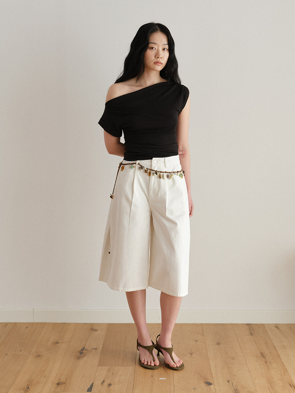 Side-Tuck Half Pants (2color)