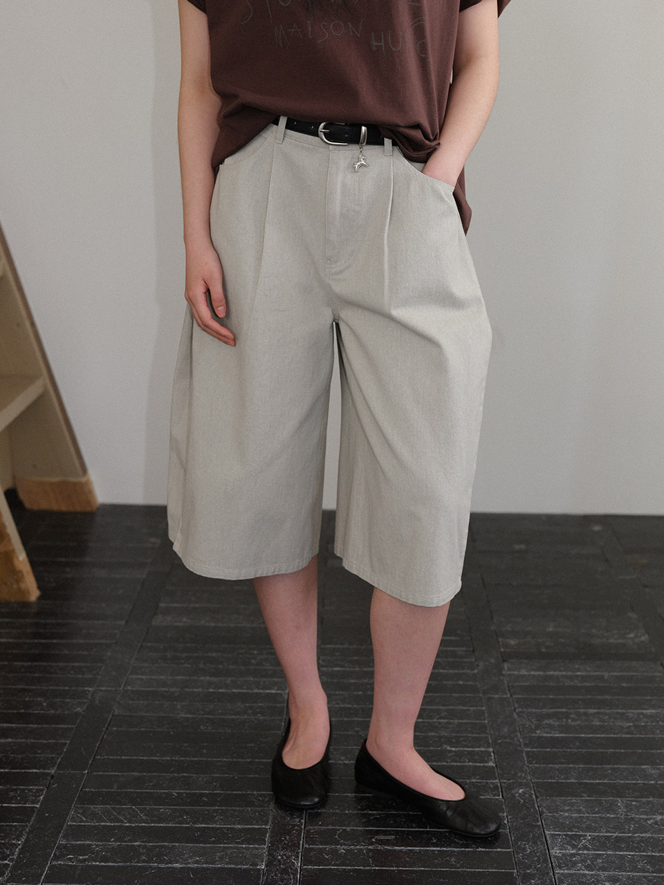 Side-Tuck Half Pants (2color)