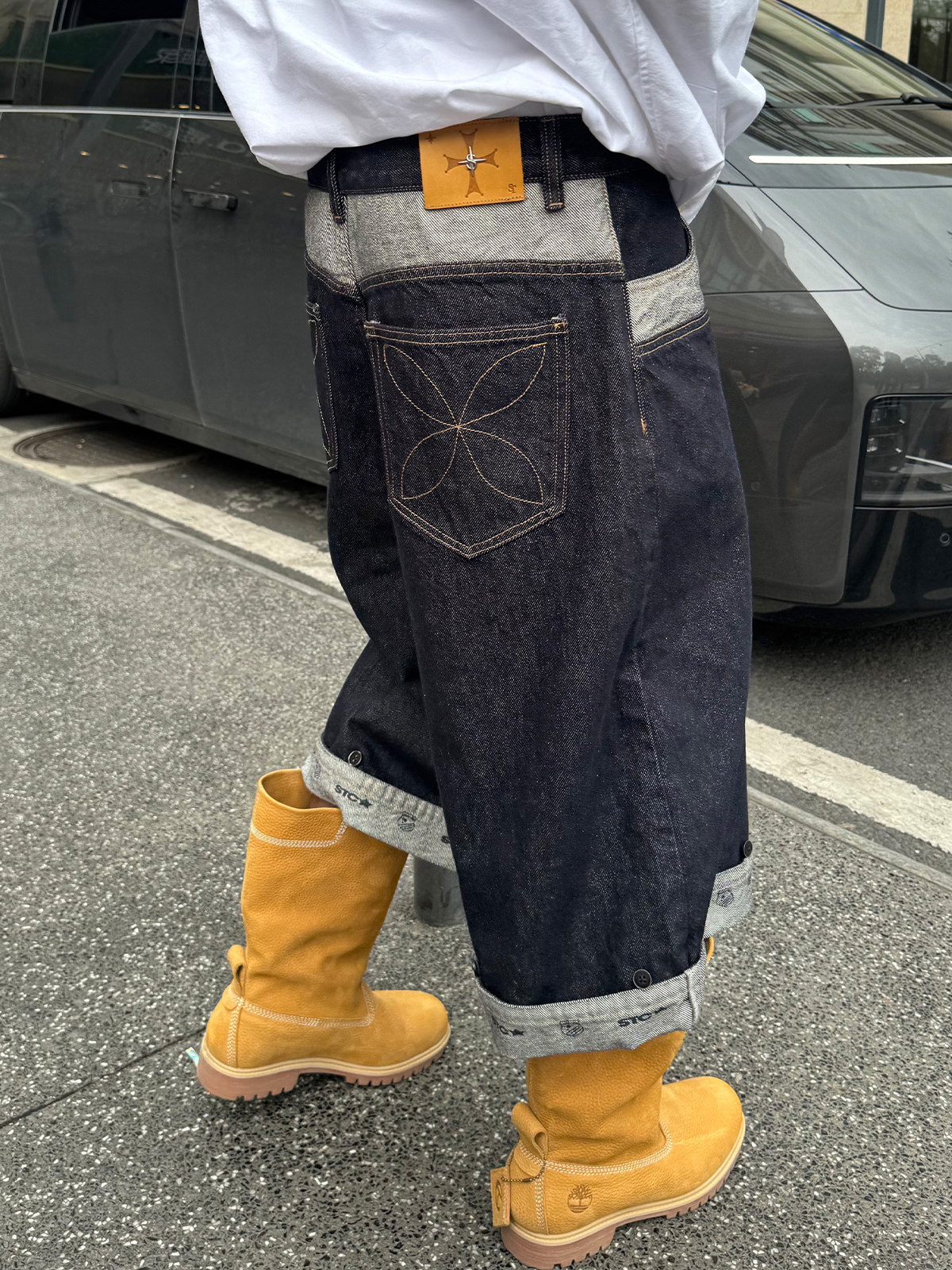 Friday*Indigo bermuda denim pants