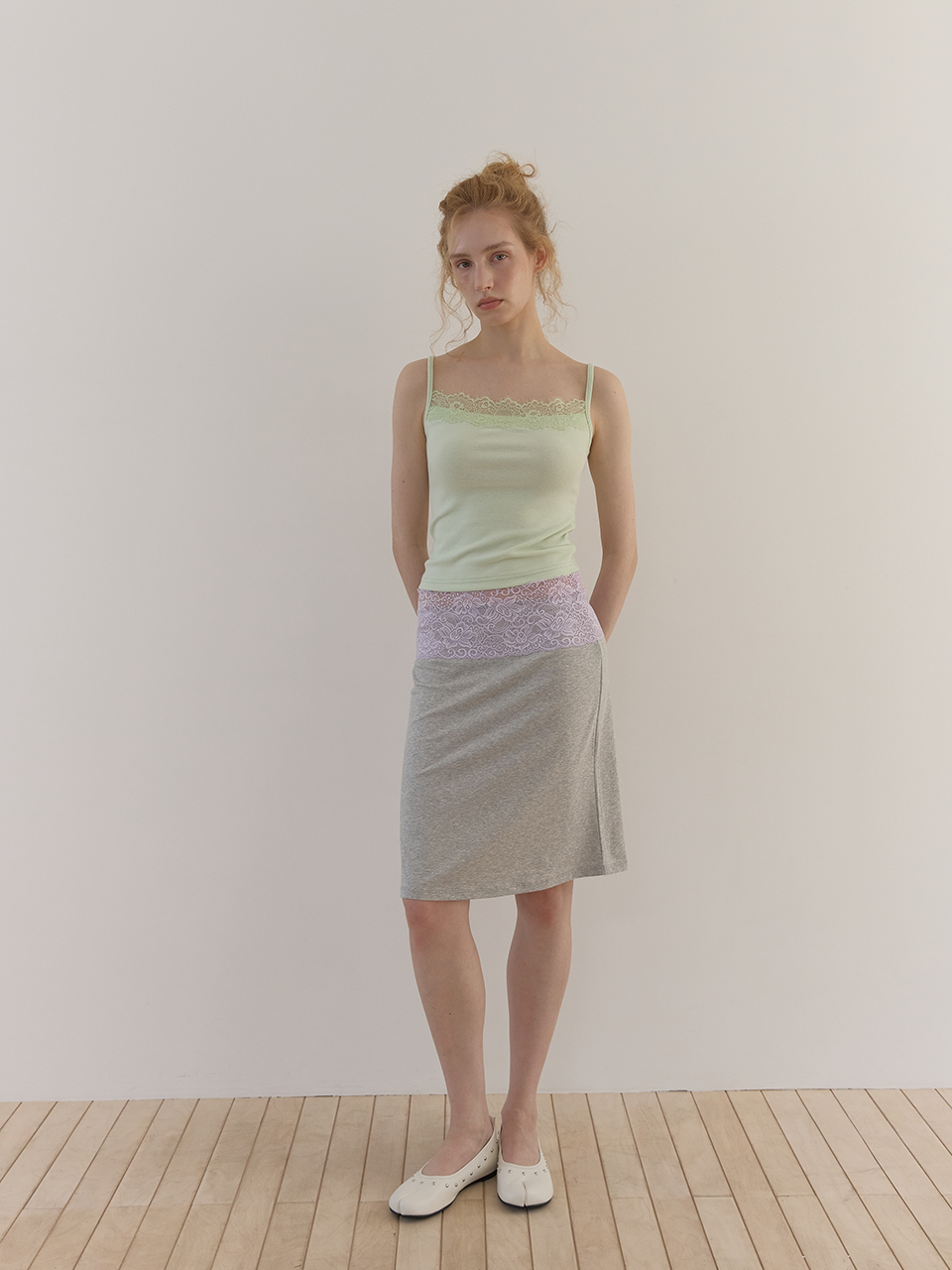 PALE LACE SLEEVELESS (MINT)