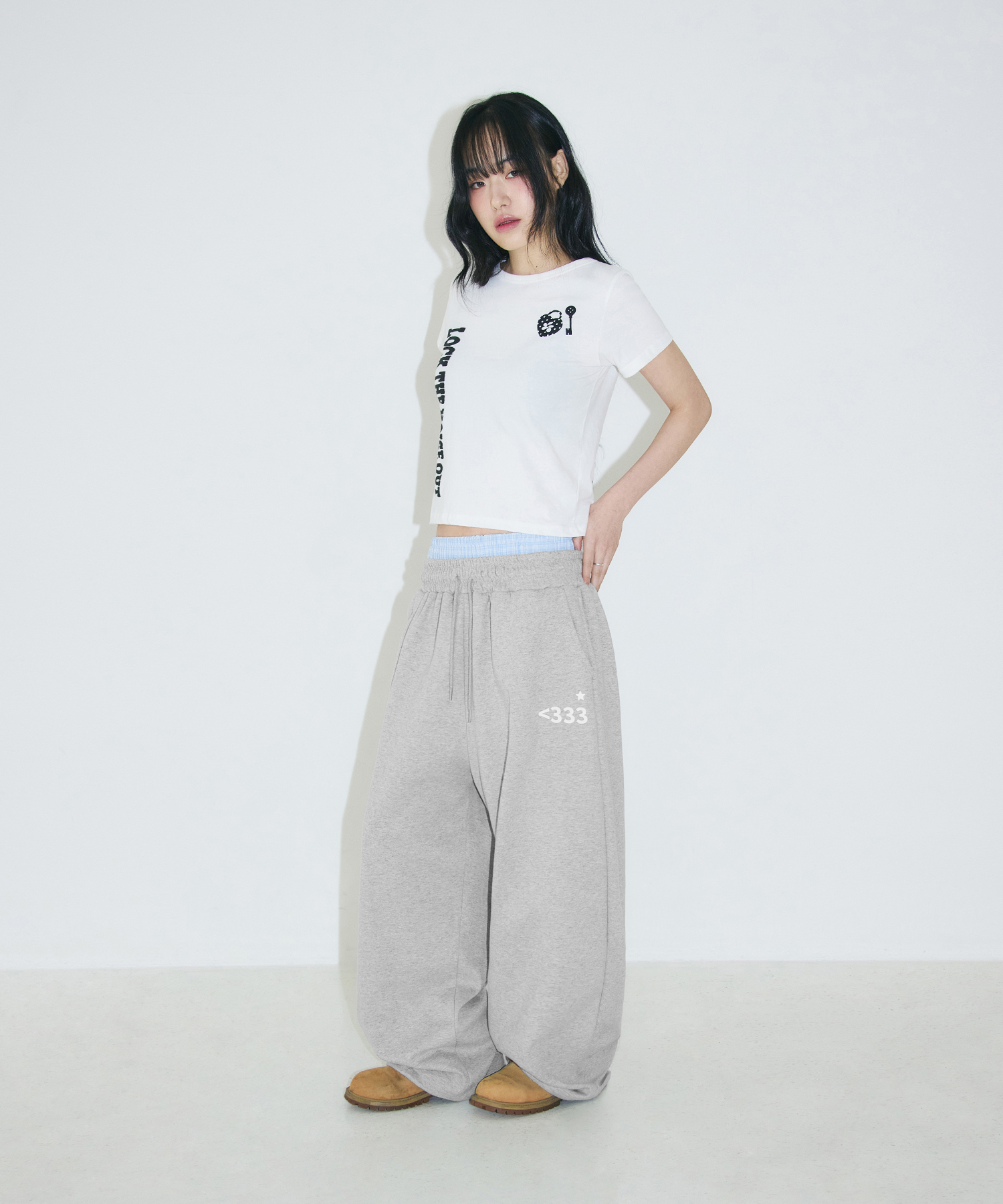 Love Emoji Check Layered спортивные брюки [Grey]