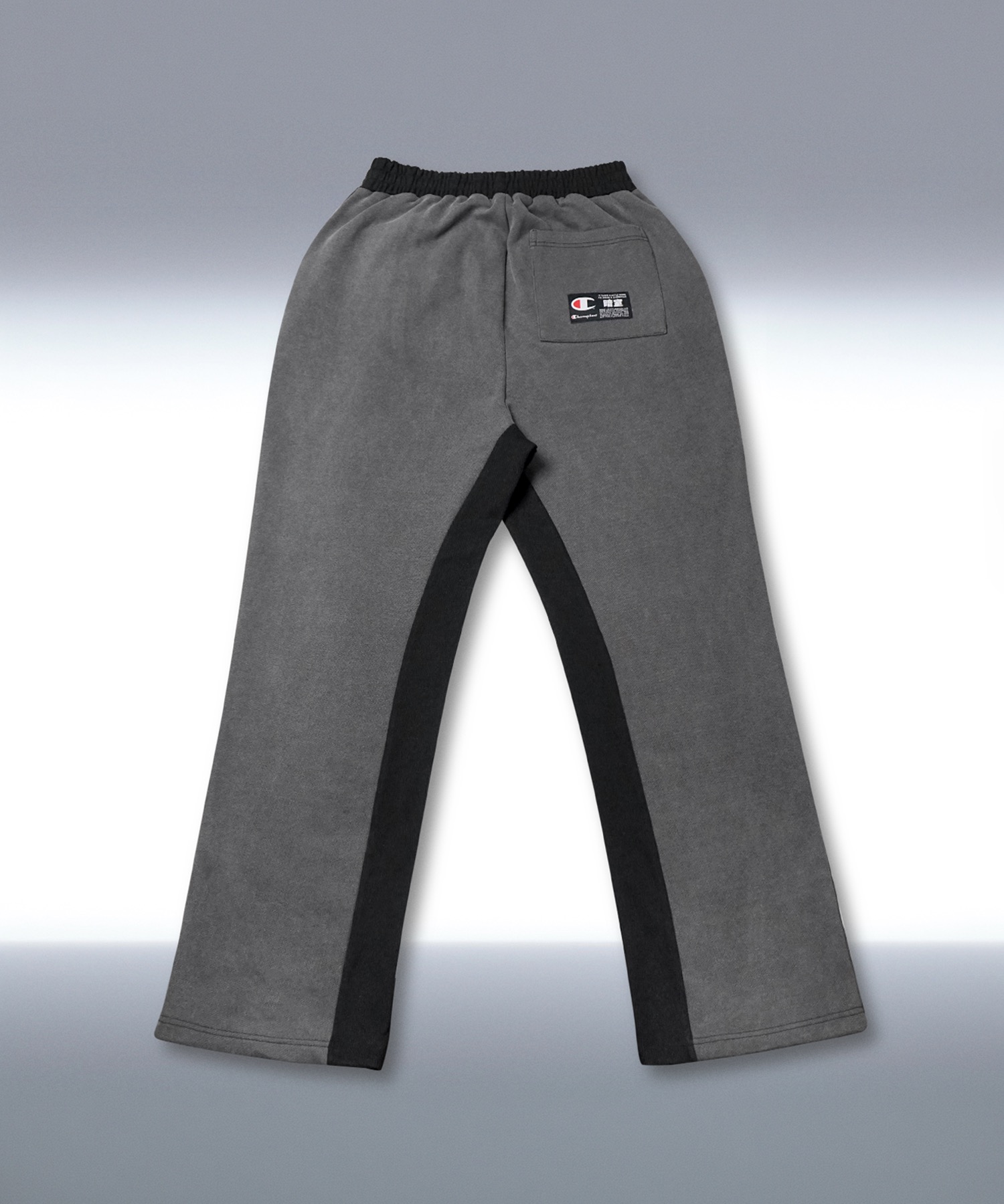 Champion x Darkroom Studio Heavyweight спортивные брюки Charcoal