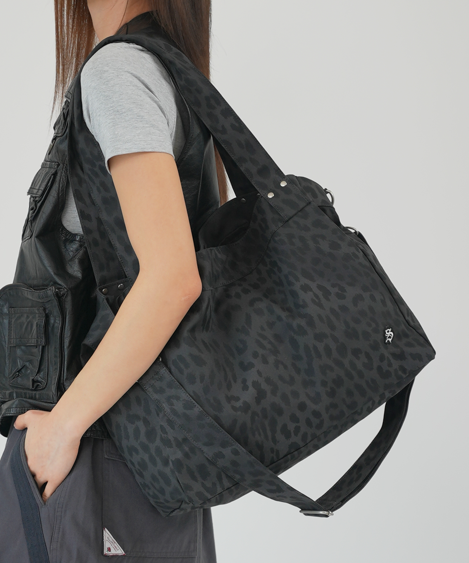Сумка-тоут 2way из канваса_Leopard Gray