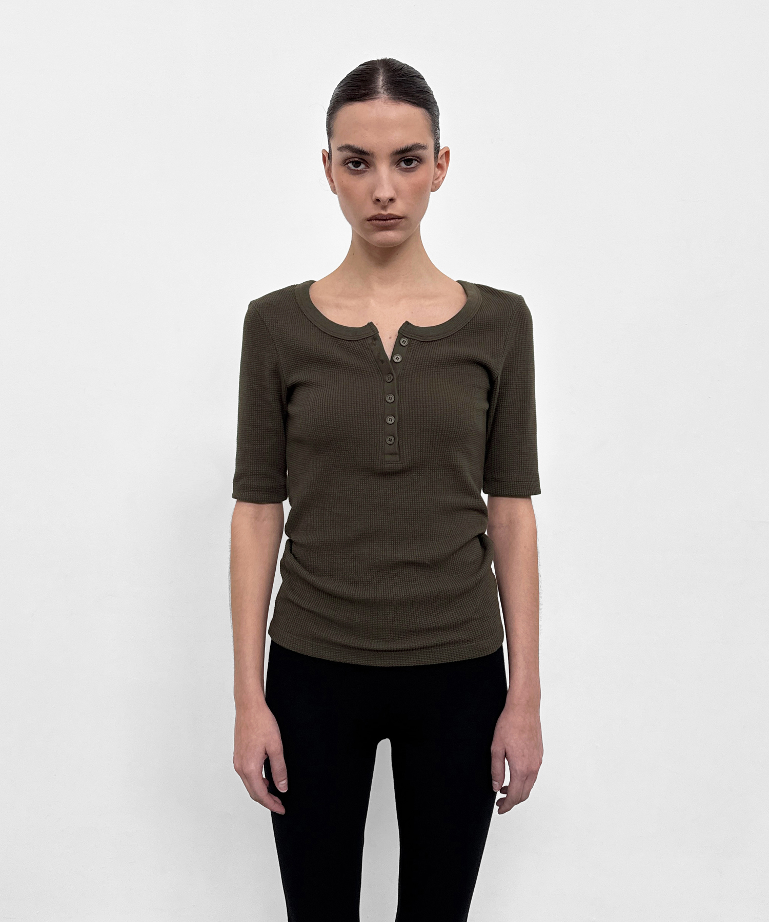 LINE.01 henley neck tee_3color