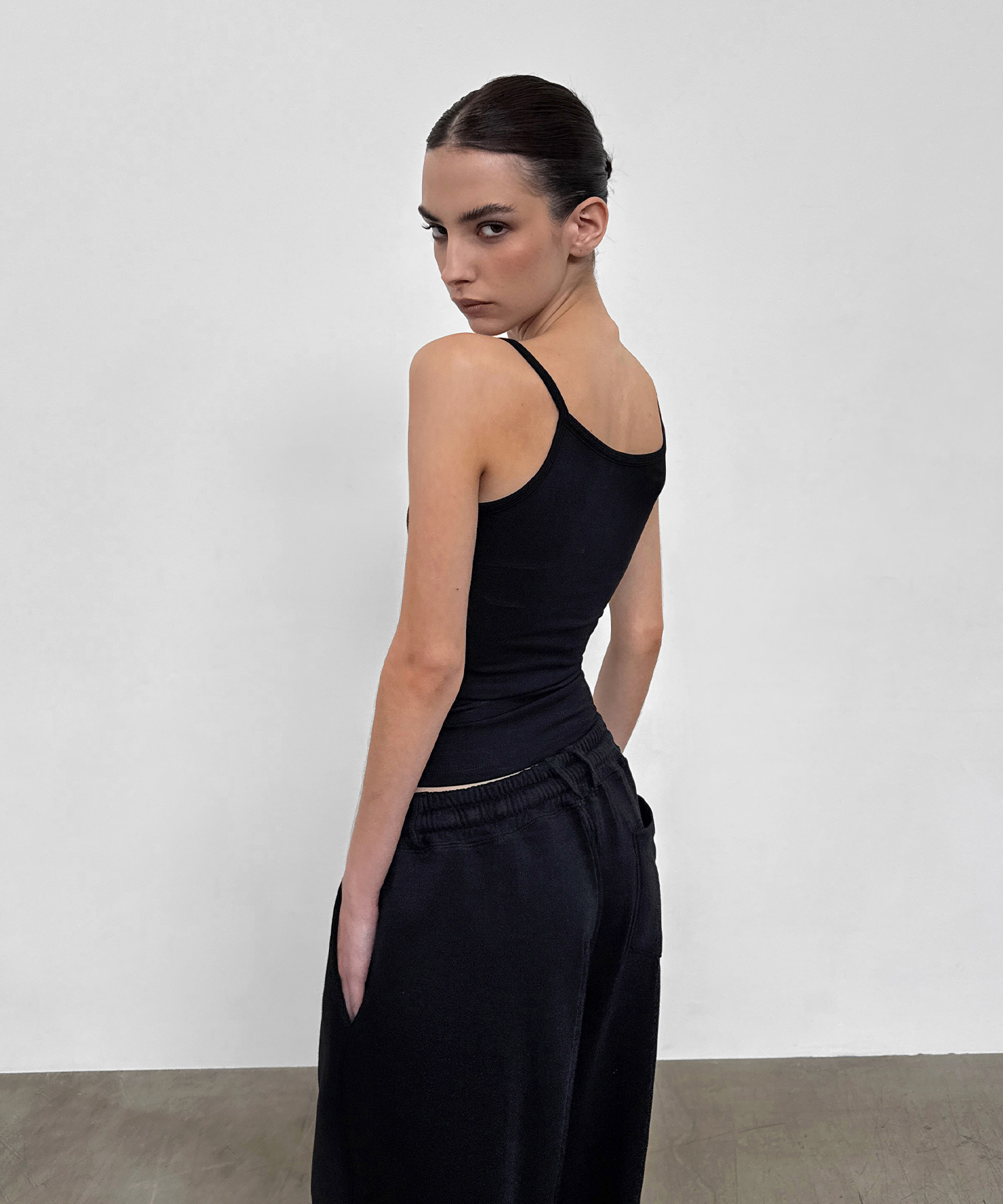 LINE.01 camisole_5color