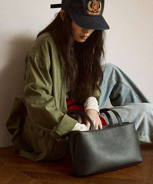 Woody long shoulder bag-black