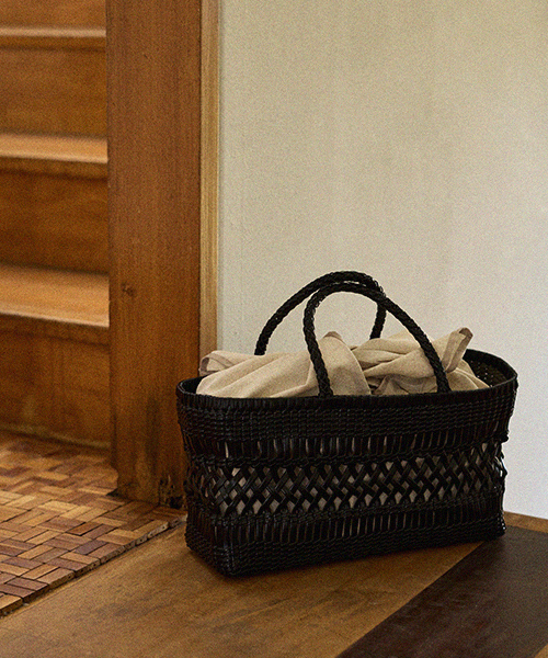 Plait tote bag-black