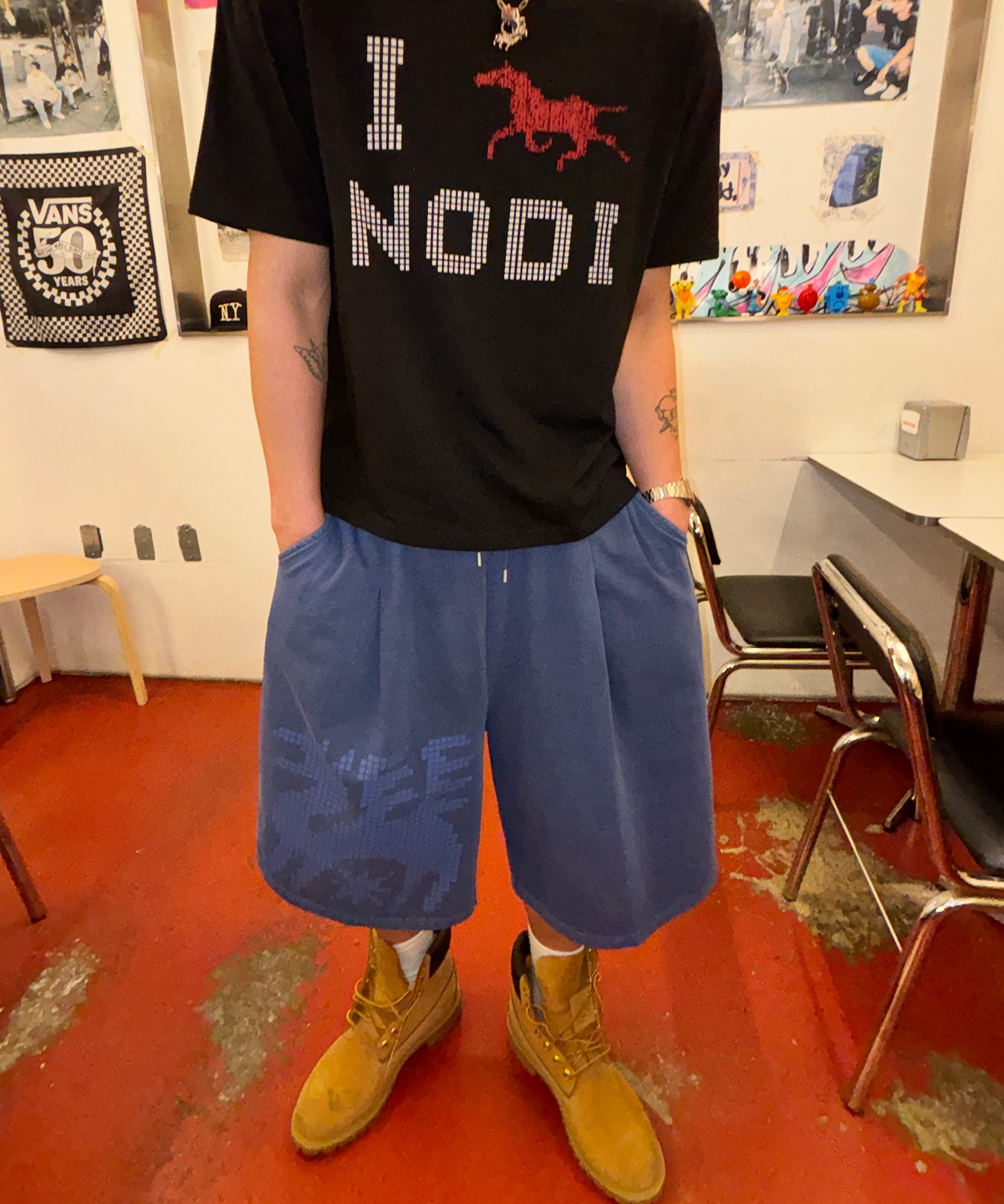 Final Boss Dragon Pigment Bermuda брюки уголь