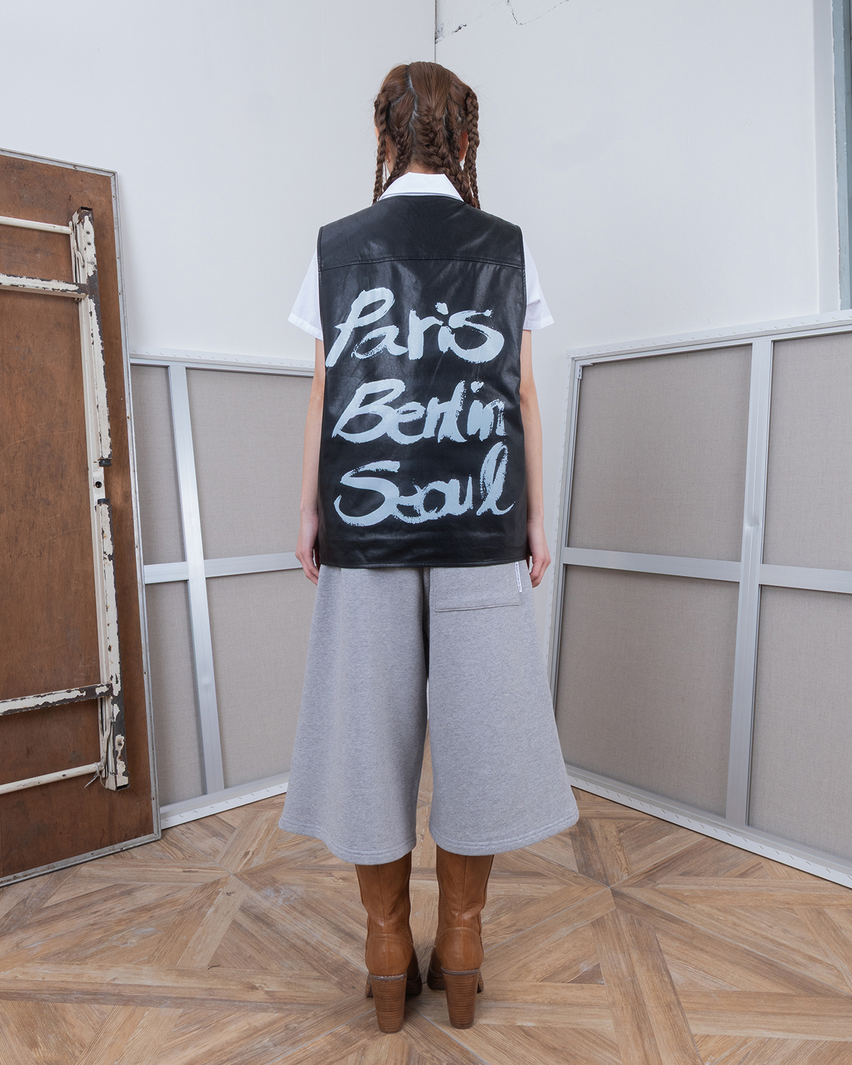 PARIS BERLIN SEOUL BERMUDA SWEAT брюки (серый)