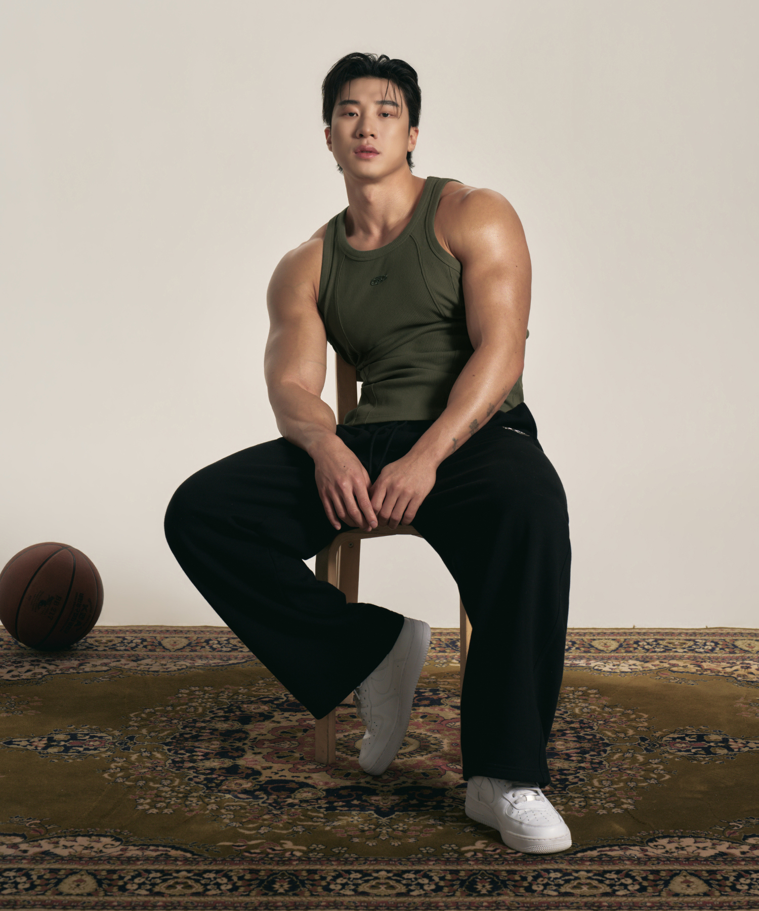 B PENDANT CUT LINE SLEEVELESS [KHAKI]