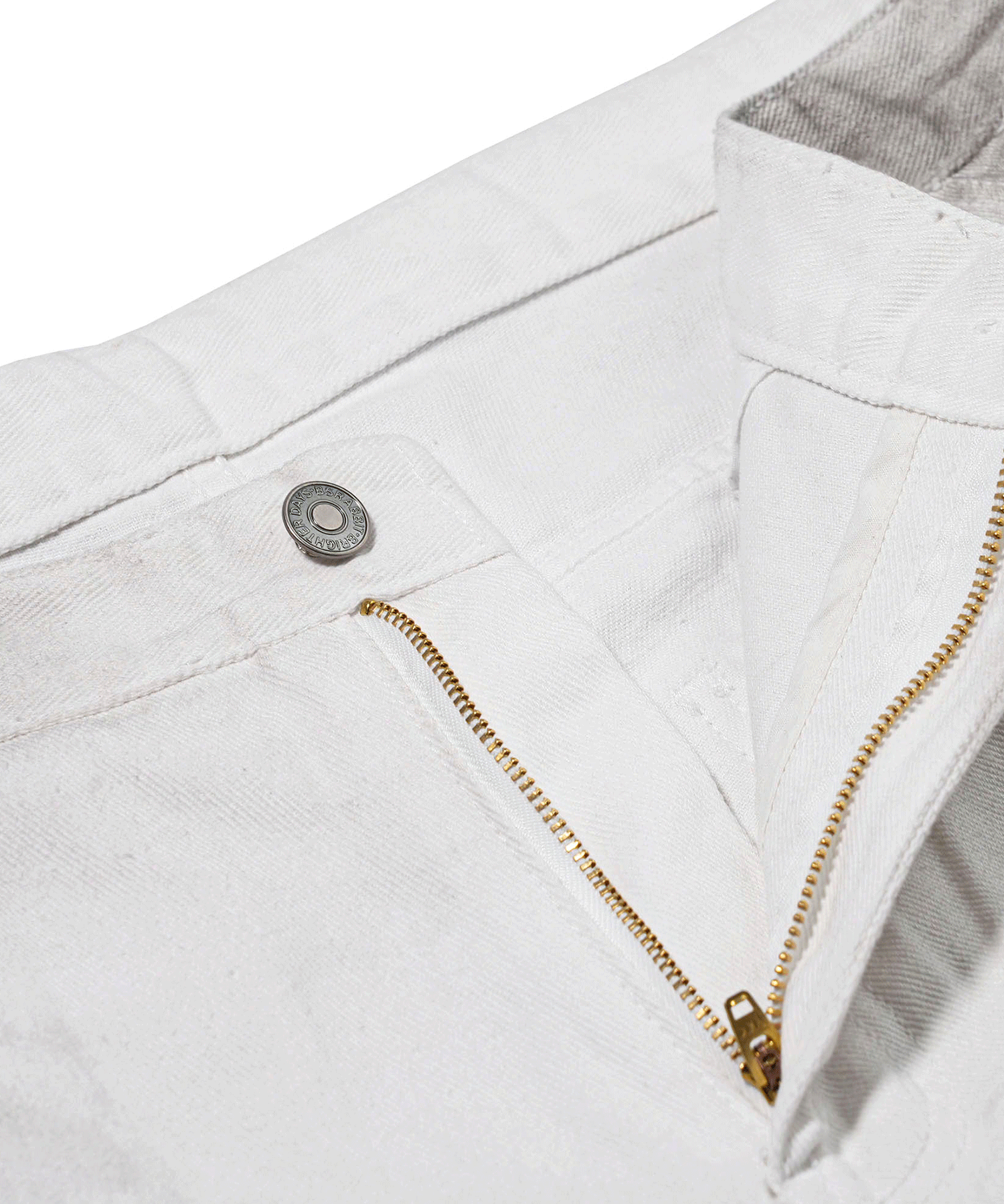 Rabbit Graffiti Barrel-Leg Vintage-Washed Denim Pants White