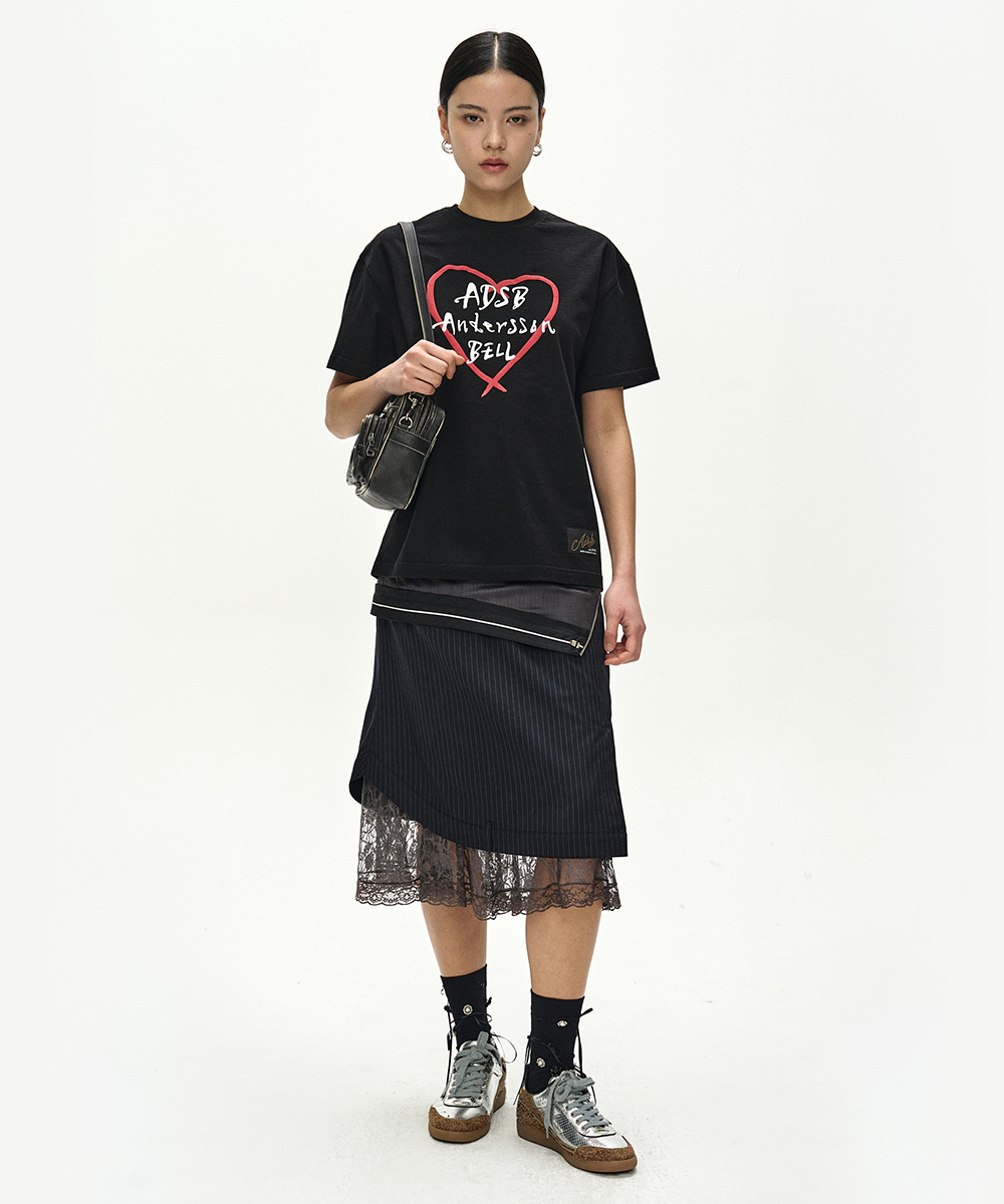 UNISEX HEART KELLY LOGO T-SHIRT atb1682u(BLACK/RED)