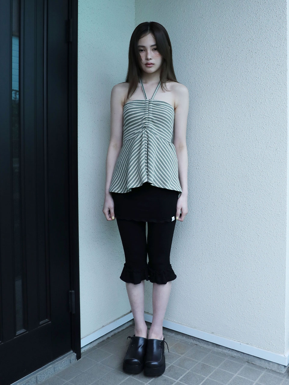 FRILL CAPRI SKIRT PANTS(BLACK)