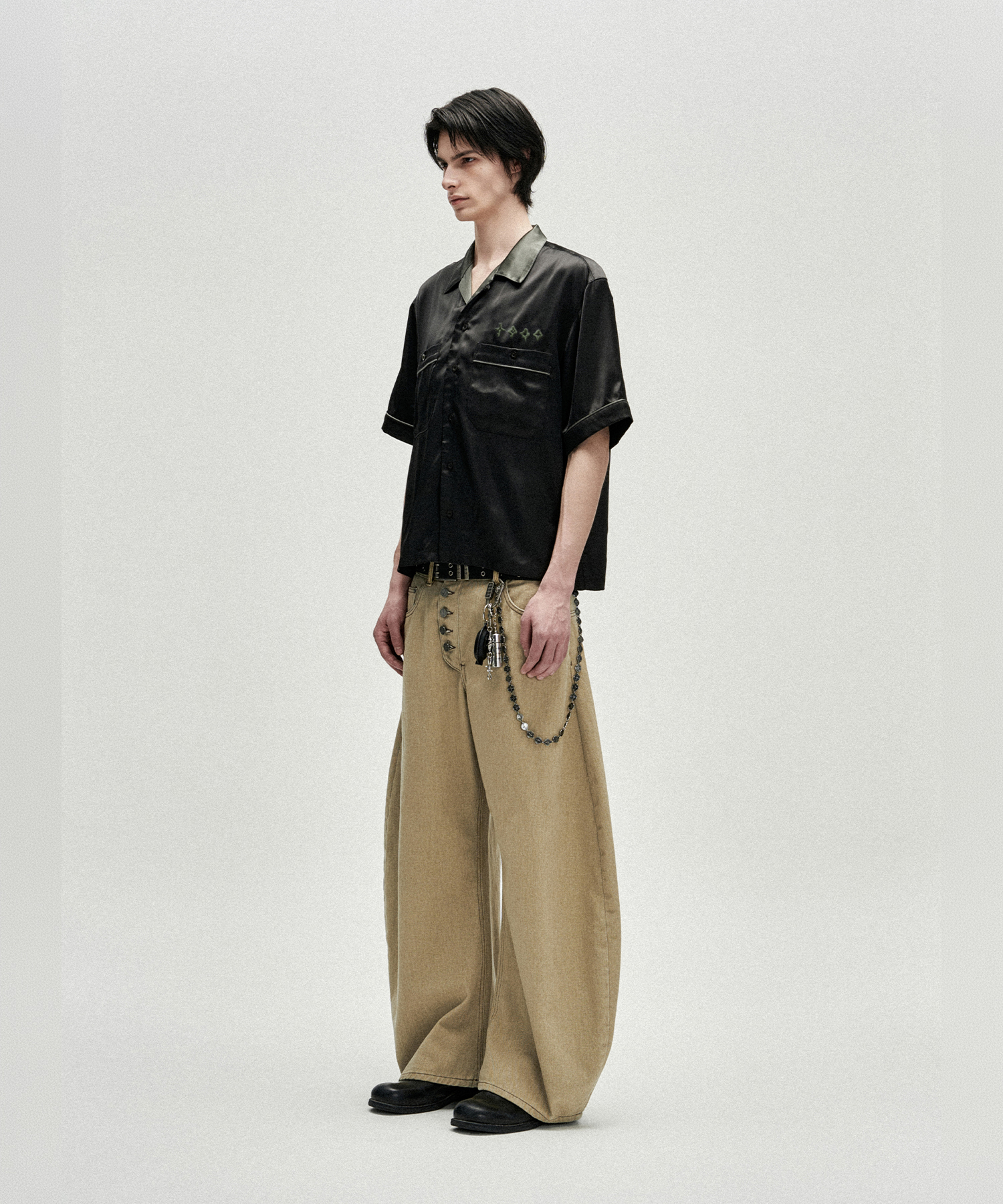 Chain Stitch Half Bowling Shirt - Black