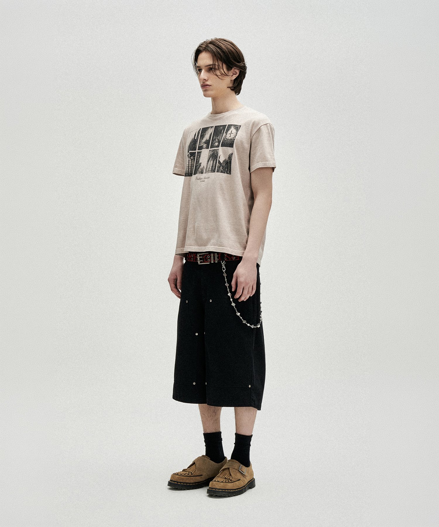 Symbol Sequence Carpenter Bermuda Shorts - Black
