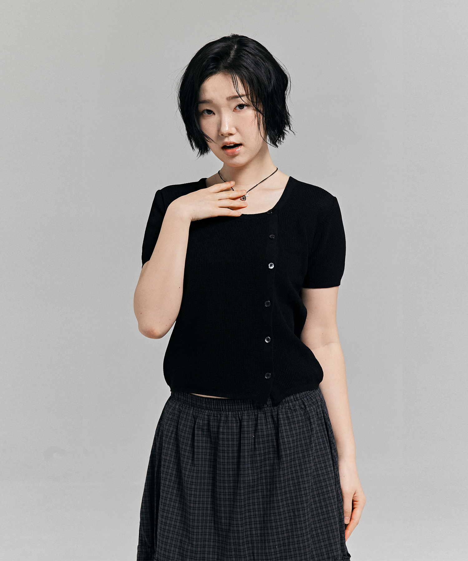 UNBALANCE HALF SLEEVE KNIT CARDIGAN BLACK