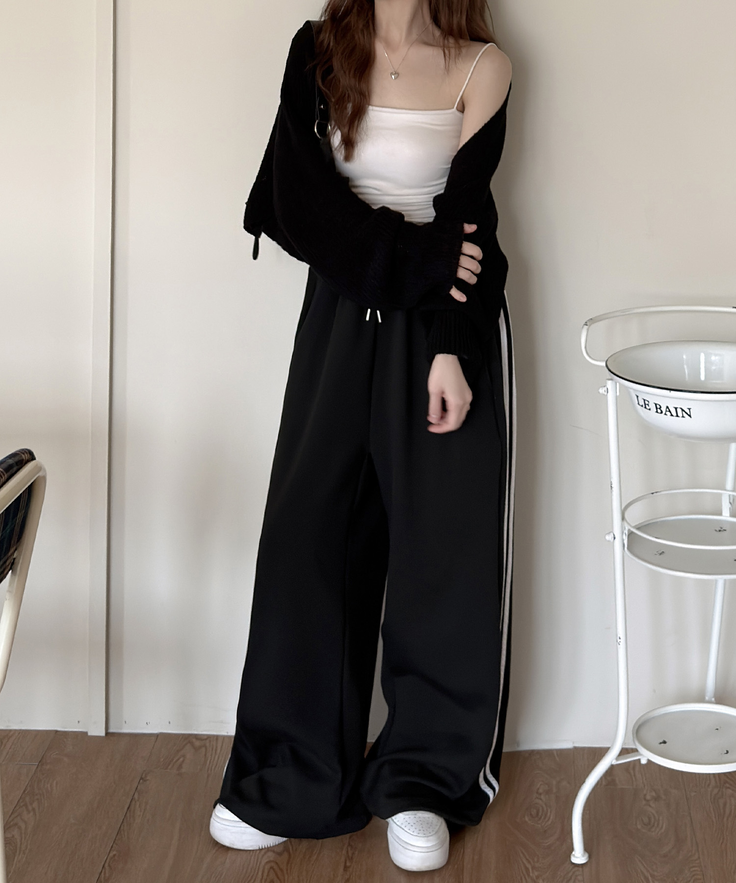 UNISEX LINE ALL SEASON TRAINING PINTUK BALLOON TWO-WAY WIDE PANTS_BLACK