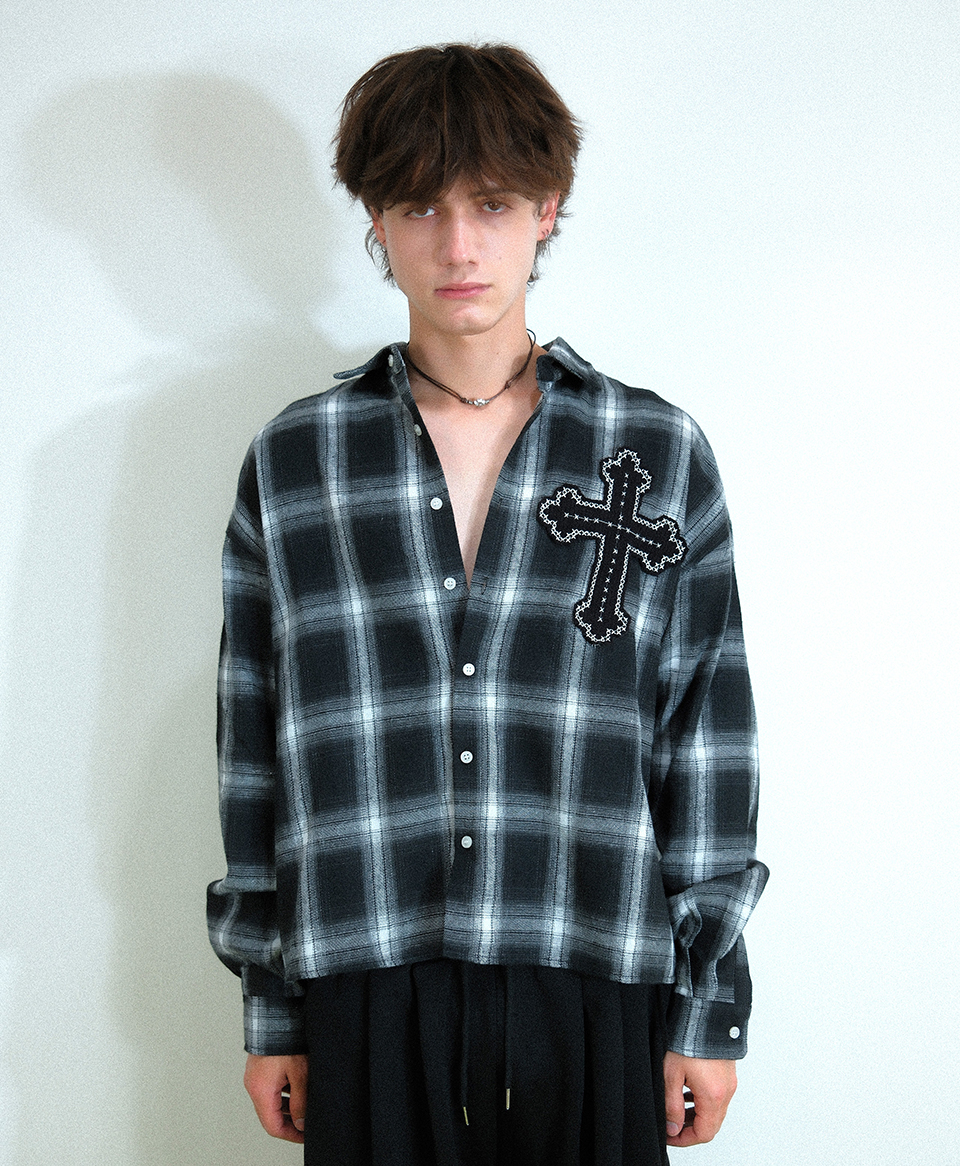 MUSINSA公式 | SK8ER ROCK Void Cross String Necklace ((brown))