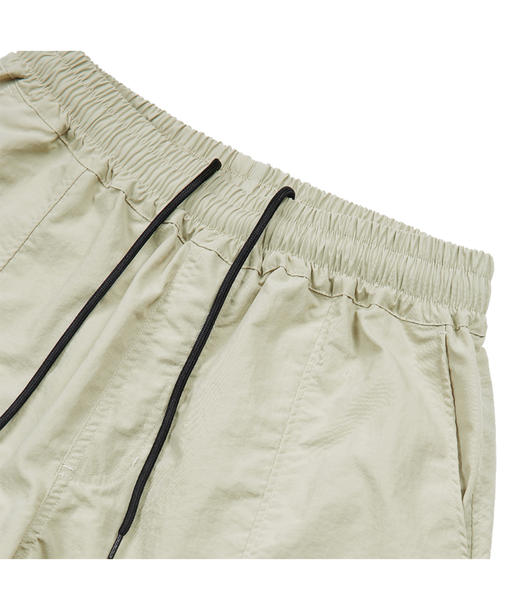 Essential Easy Shorts (Ivory)