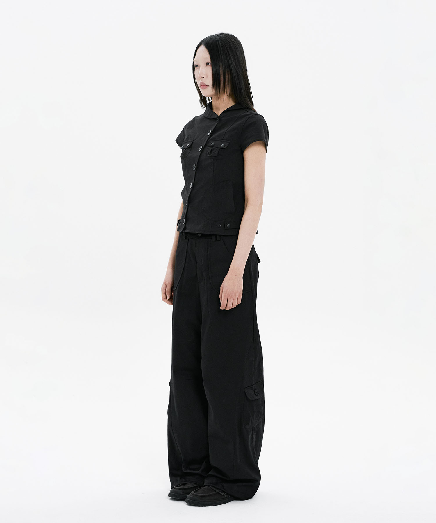 Side shirring pocket wide pants BLACK