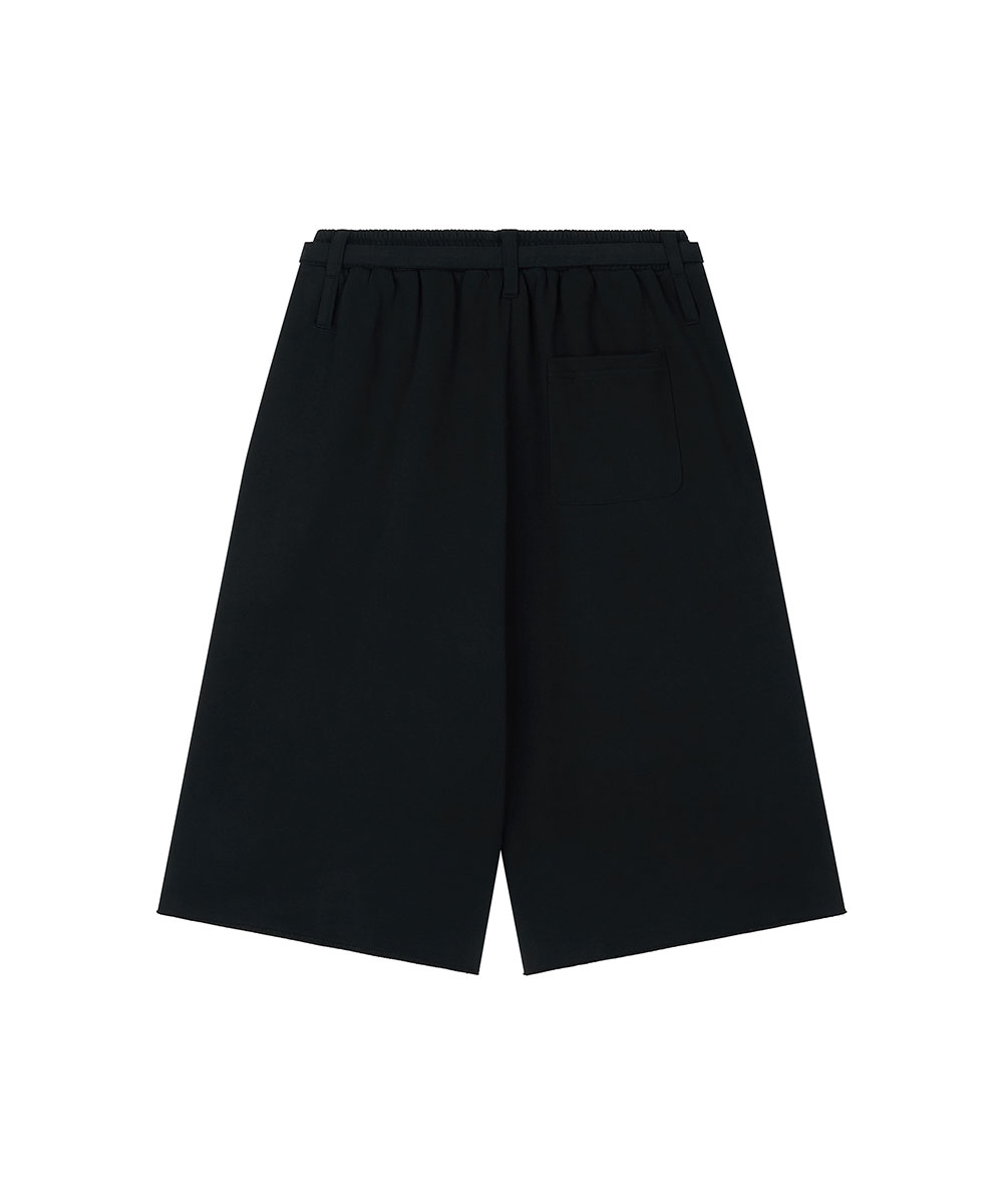 Belted Point Bermuda Sweatpants - Black