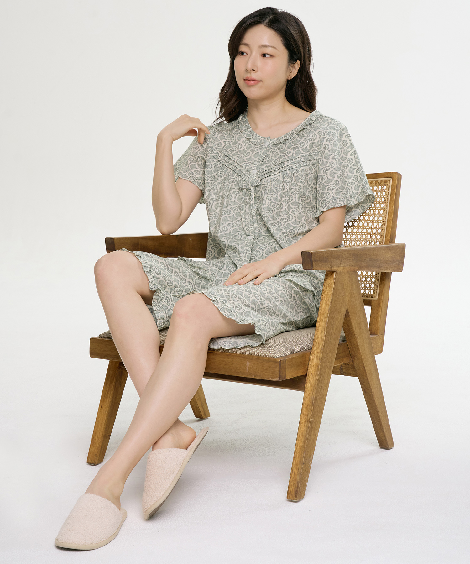 Antique Gray Women Short-Sleeved Pajamas Set