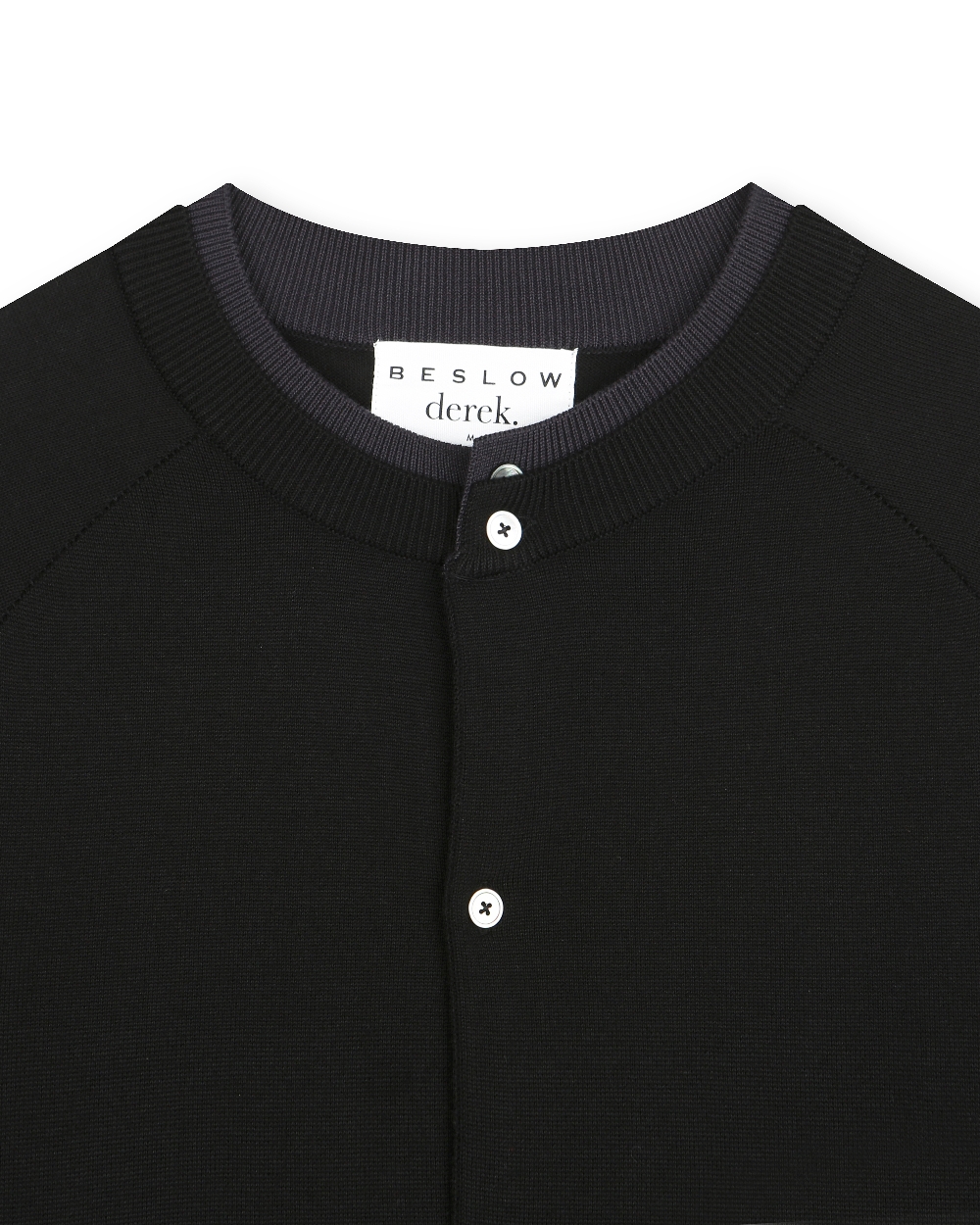 [BESLOW X DERRICK] LAYERED CREW NECK CARDIGAN BLACK