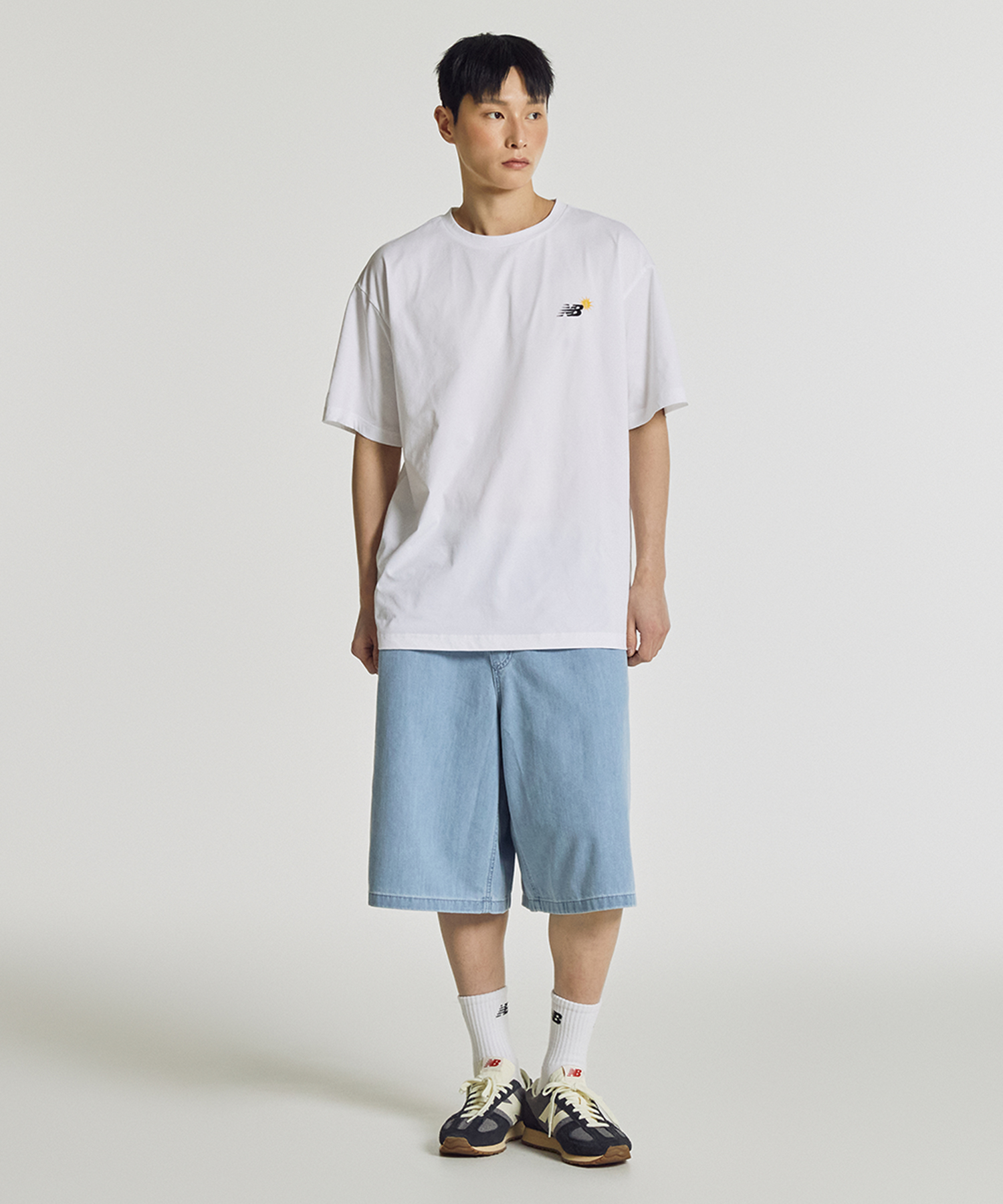 NBNEG31653 / Футболка UNI Sunny Rainy Water (WHITE)