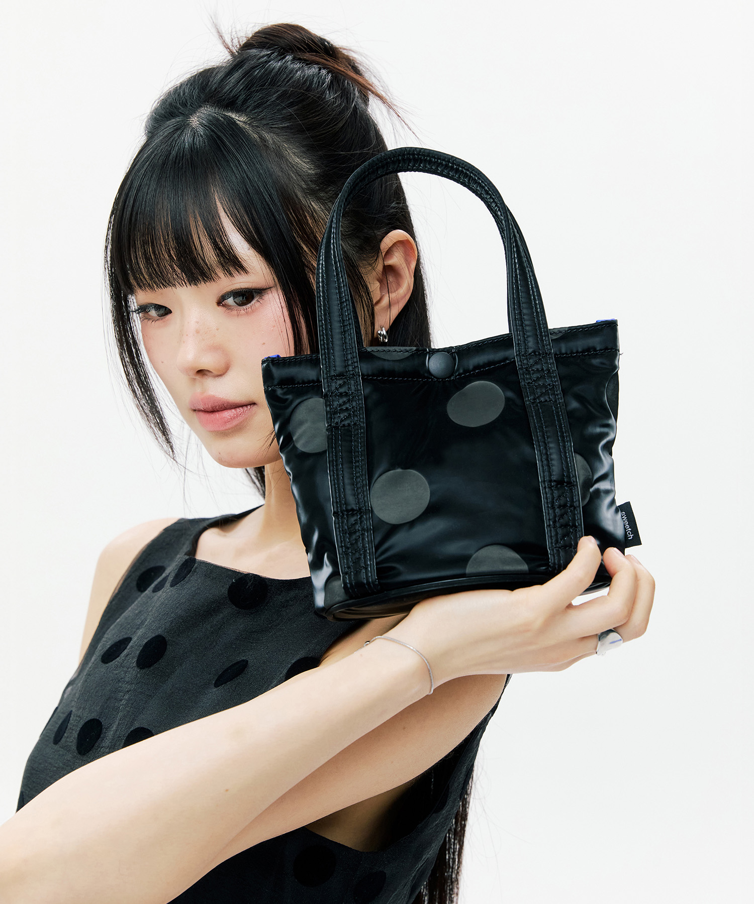 TOTE BRIEF 001 XS Glossy Black Polka Dot