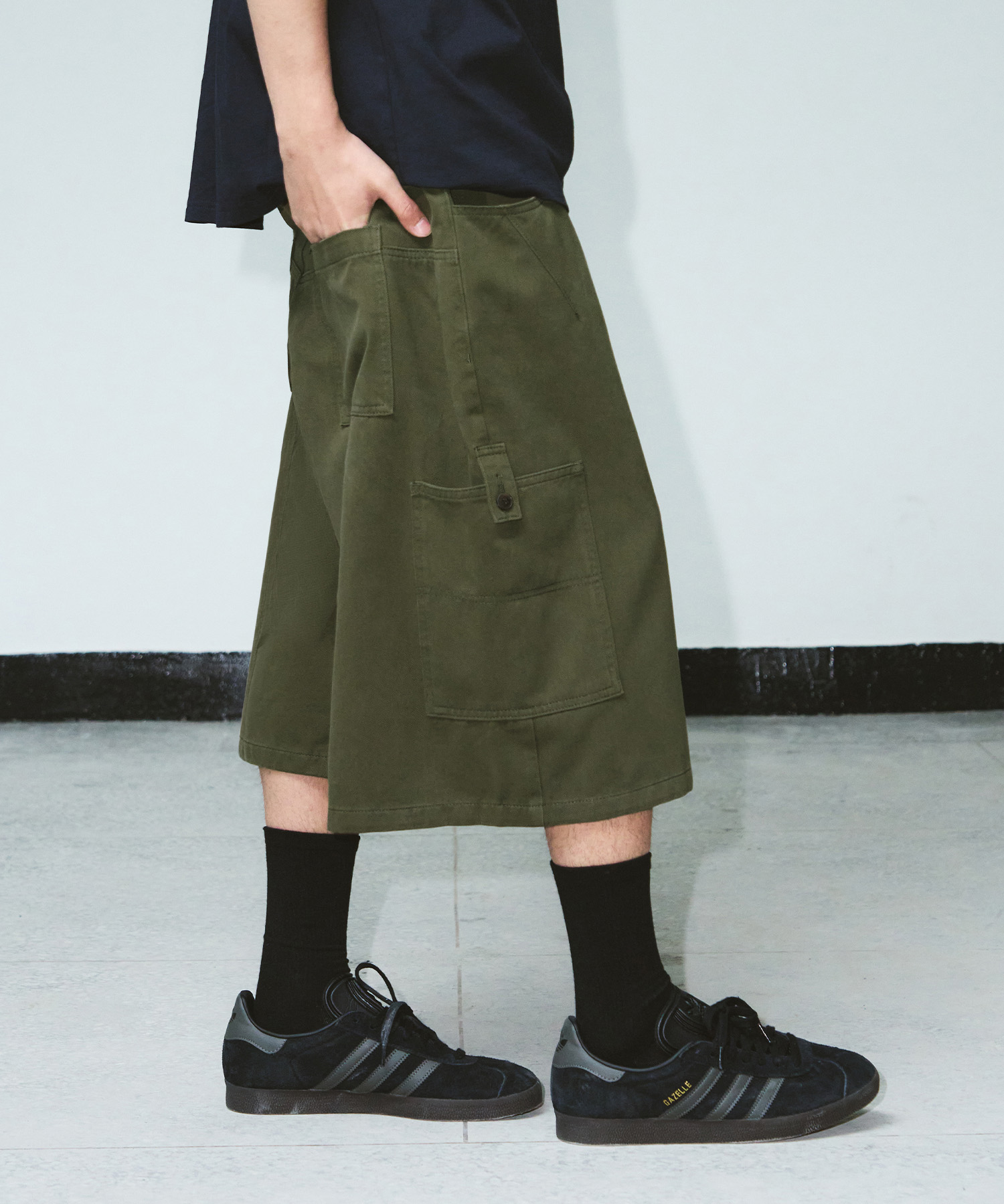 FIELD CARGO BERMUDA COTTON PANTS [KHAKI]