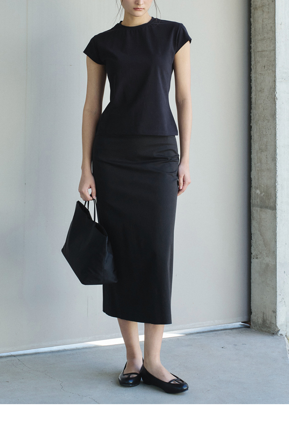 CLEAN SLEEVE T - 2 COLORS BLACK