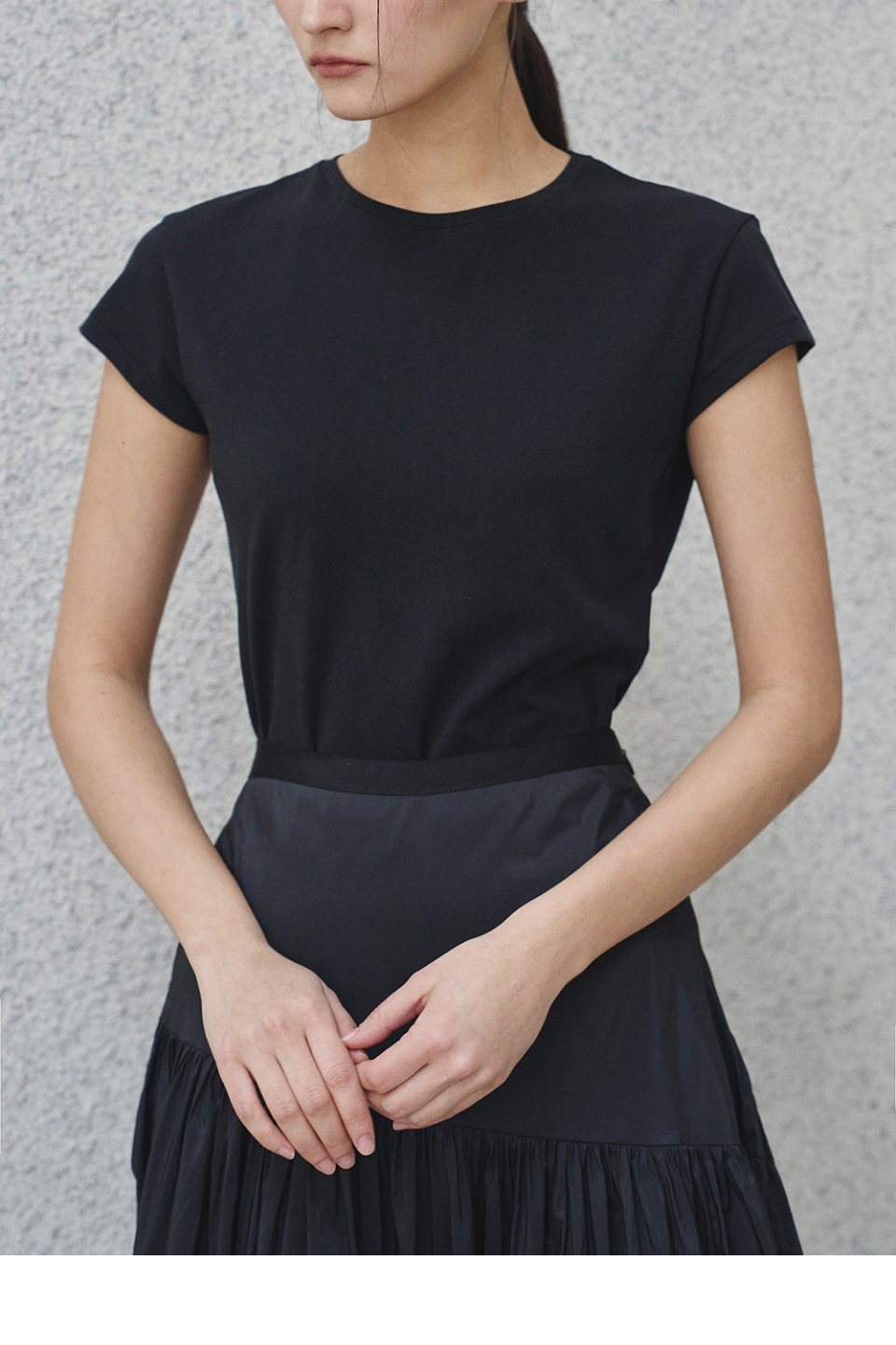 CLEAN SLEEVE T - 2 COLORS BLACK