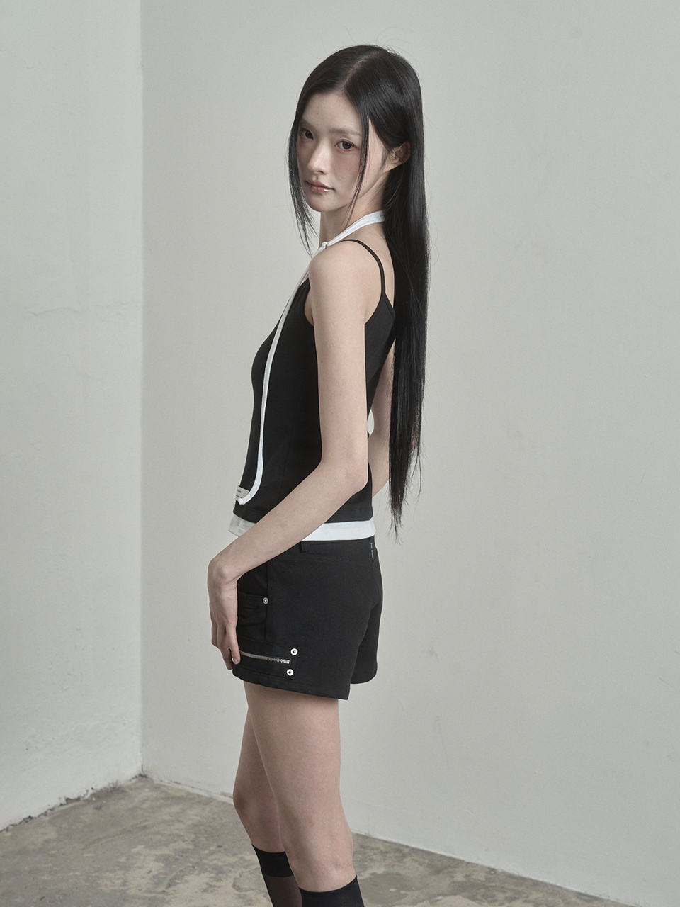이네기(INEGI) Buckle Strap Layered Sleeveless (black) - 사이즈 