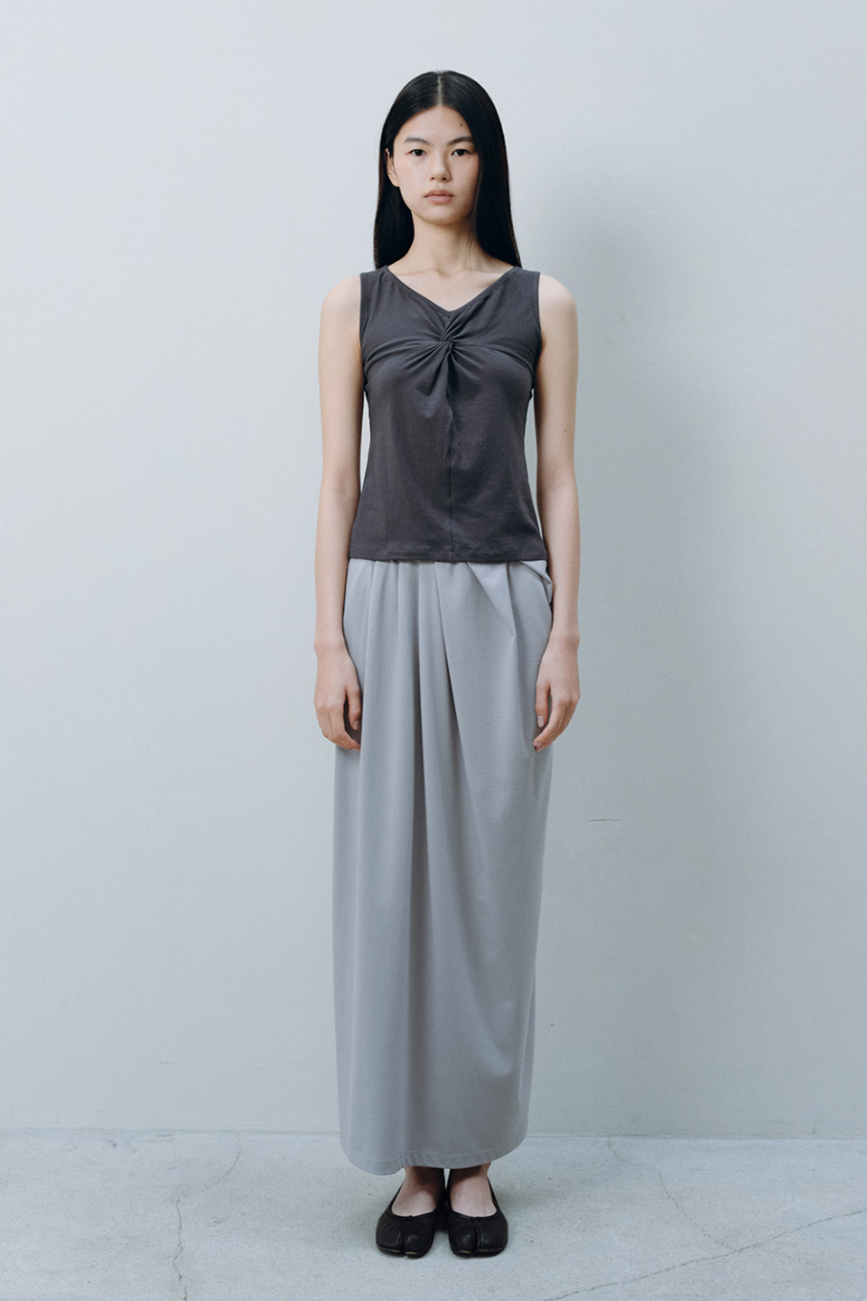 SOFT TWIST SLEEVELESS - 3 COLORS CHARCOAL