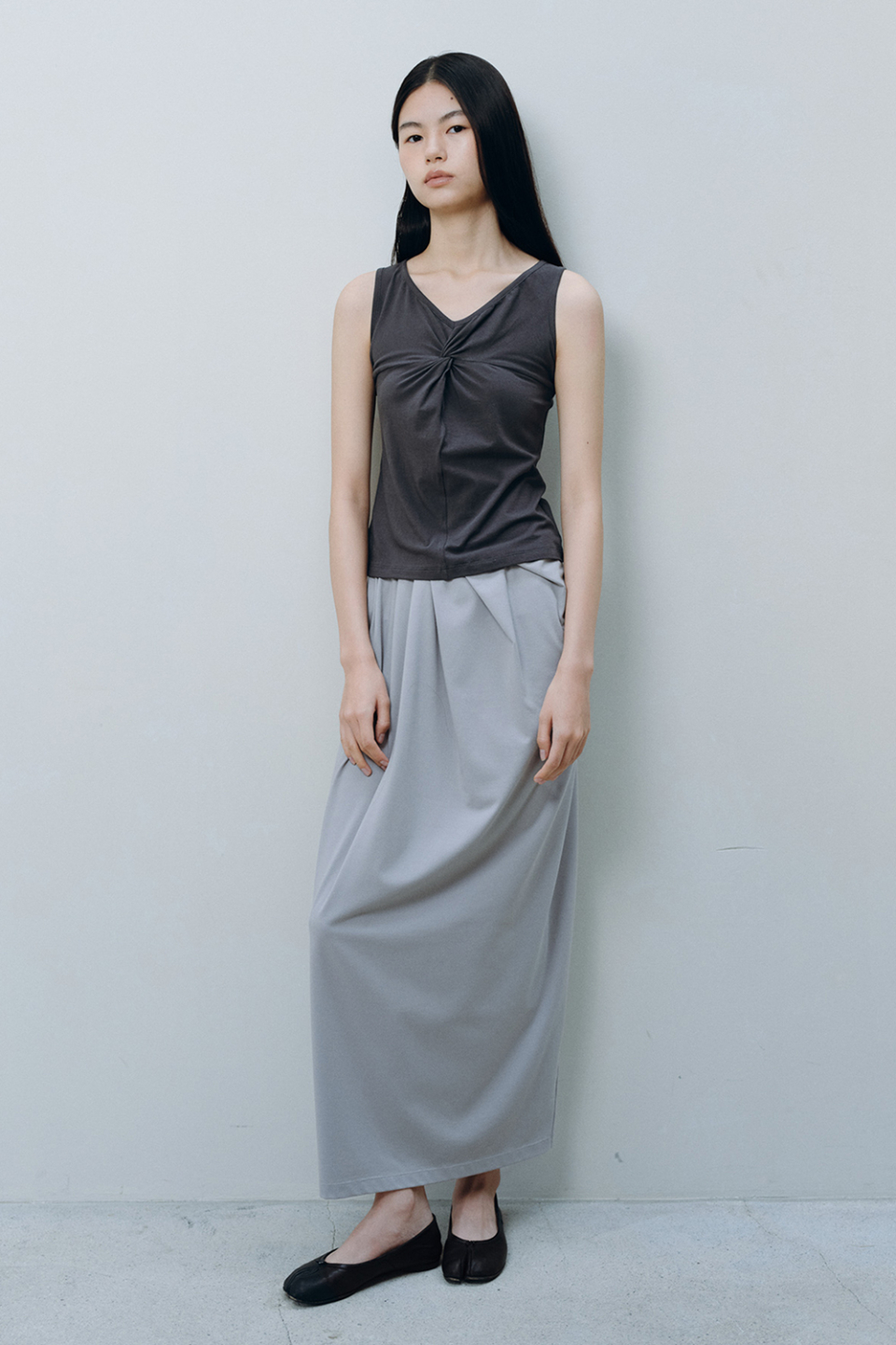 SOFT TWIST SLEEVELESS - 3 COLORS CHARCOAL