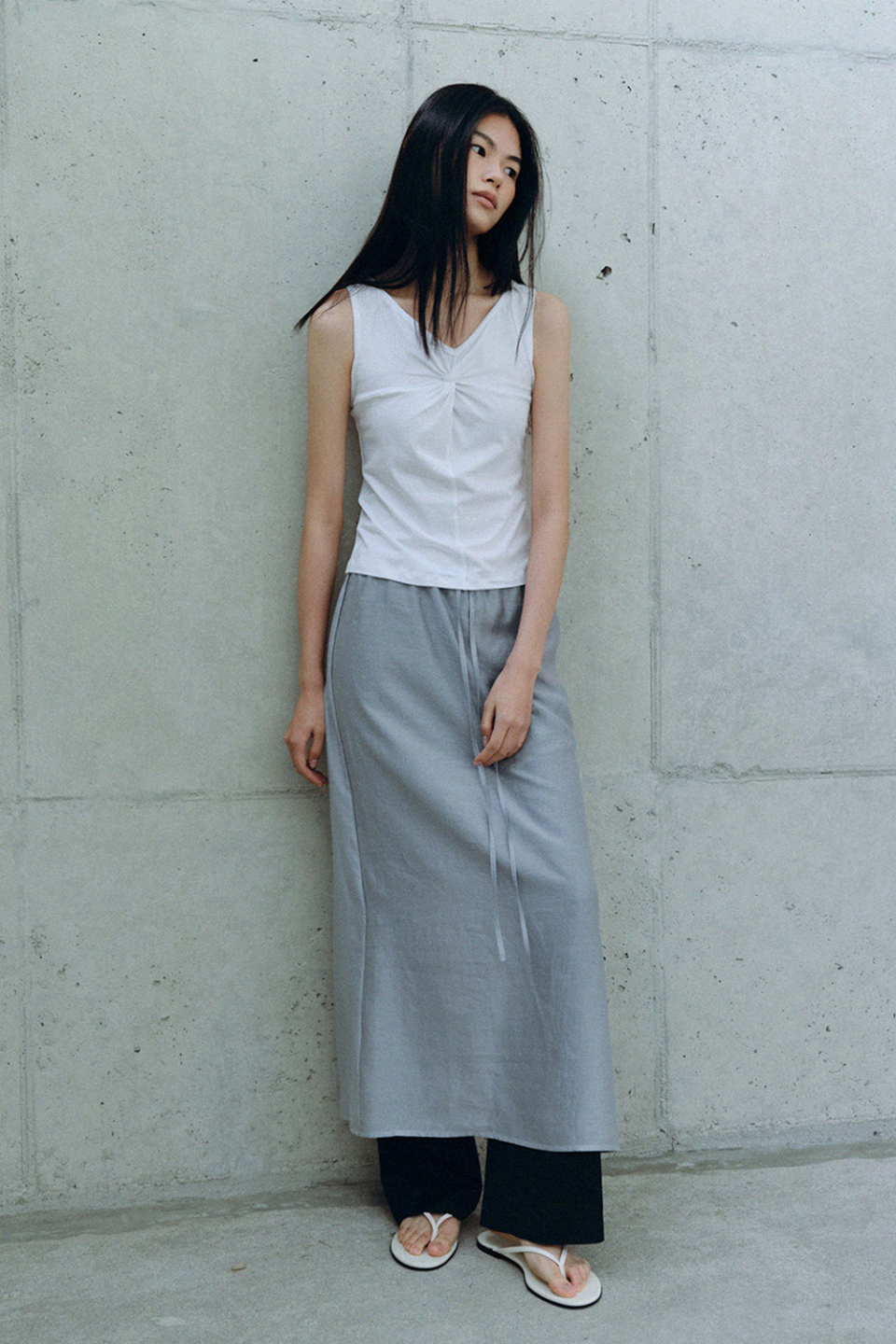 SOFT TWIST SLEEVELESS - 3 COLORS WHITE