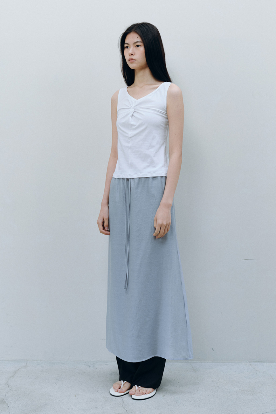 SOFT TWIST SLEEVELESS - 3 COLORS WHITE