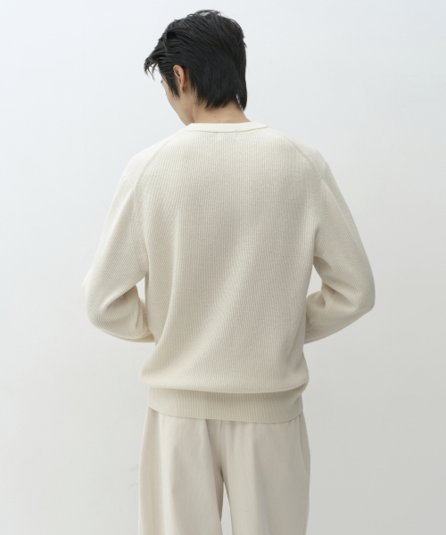 VICTORIA WOOL Minimal Ribbed Henley Neck Knit [Facial Creams] thumbnail 5