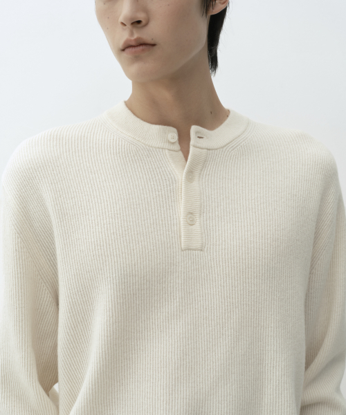 VICTORIA WOOL Minimal Ribbed Henley Neck Knit [Facial Creams] thumbnail 6