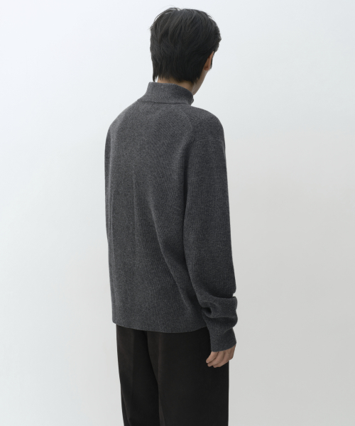 VICTORIA WOOL Minimal Ribbed Quarter-Zip Sweater Medium Gray thumbnail 3