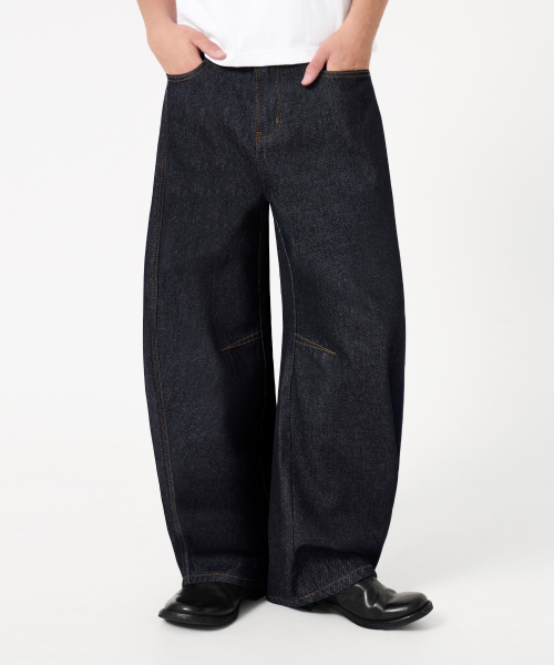 [Non-Fade] Curved Low-Dart Denim Pants_Black thumbnail 9